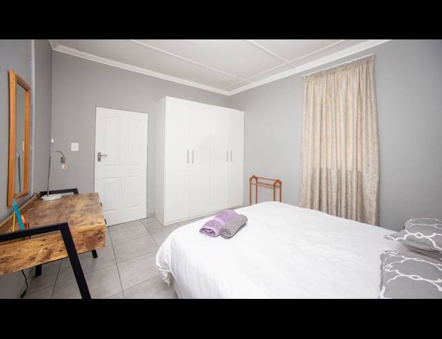 2 BEDROOM HOUSE FOR SALE IN WILLOW PARK